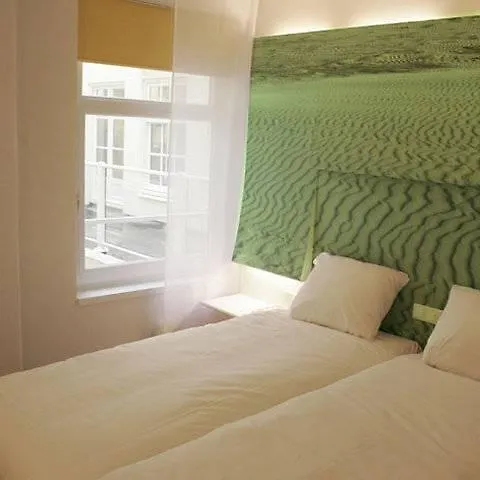 Ibis Styles Amsterdam Central Station 3*,