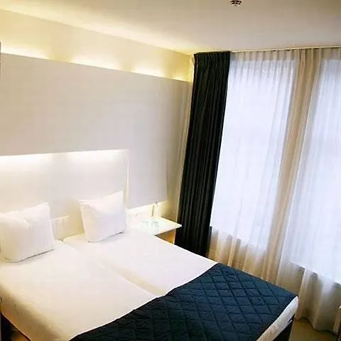 Ibis Styles Amsterdam Central Station Hotel