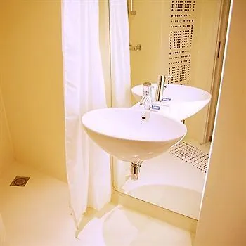 Ibis Styles Amsterdam Central Station 3*,  Paesi Bassi