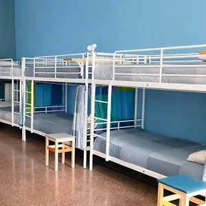 Hostel Manena Genua