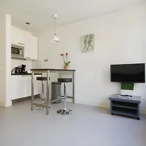 Holiday home Tweede Laurierdwarsstraat